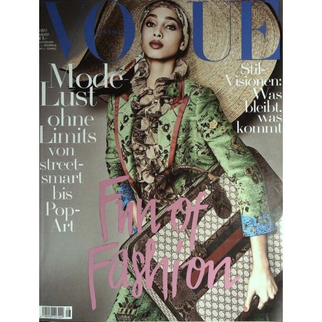 Vogue 8/August 2017 - Yasmin Wijnaldum Fun of Fashion