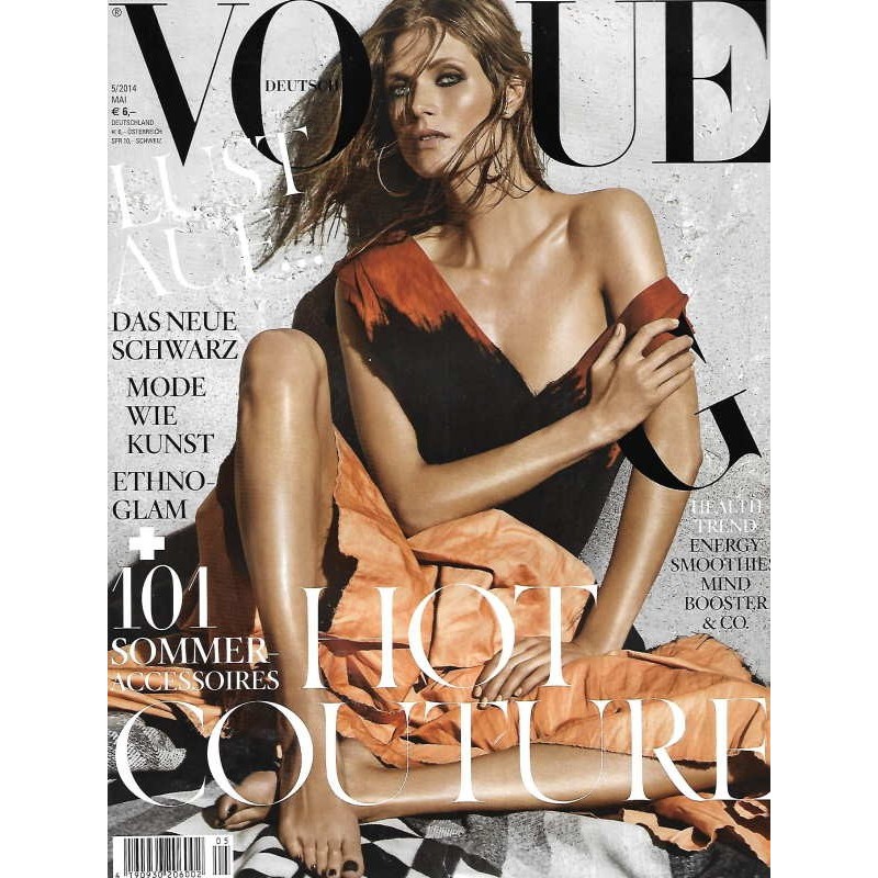 Vogue 5/Mai 2015 - Malgosia Bela Hot Couture