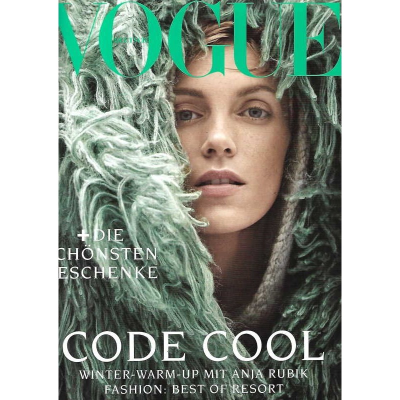 Vogue 12/Dezember 2018 - Anja Rubik Code Cool