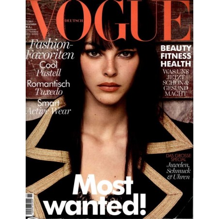 Vogue 11/November 2017 - Vittoria Ceretti