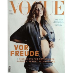 Vogue 5/6/Mai-Juni 2021 - Toni Garrn Vorfreude